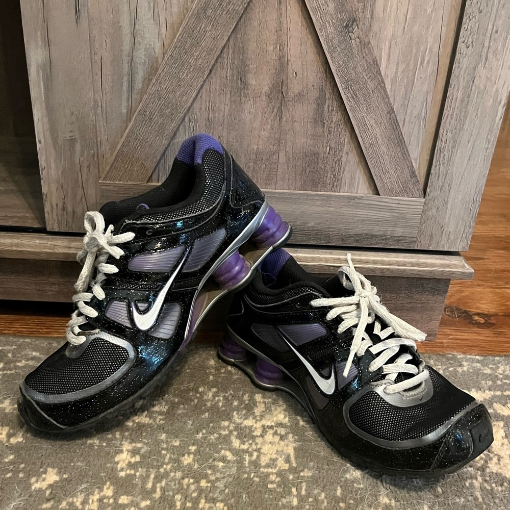 Brand: Nike Women’s Shox Sneakers, Size 5.5